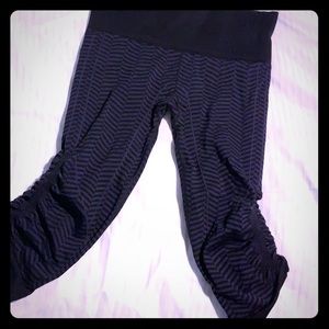 Lululemon Capri workout pants size 6